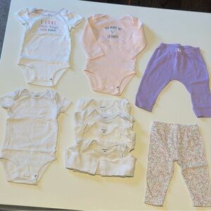 Bundle of 9 pieces Baby Onesie and Leggings Set - size 9 months